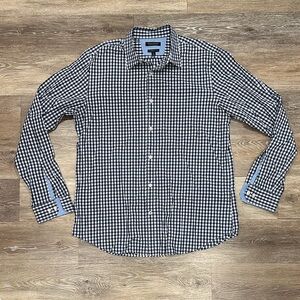 Banana Republic Navy and White Checkered Shirt Camden Fit